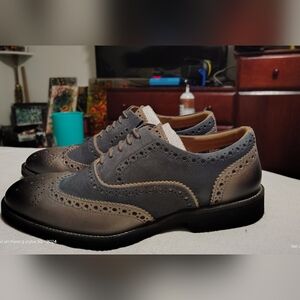 Elegant Men's Oxford Brogues in Gray and Tan